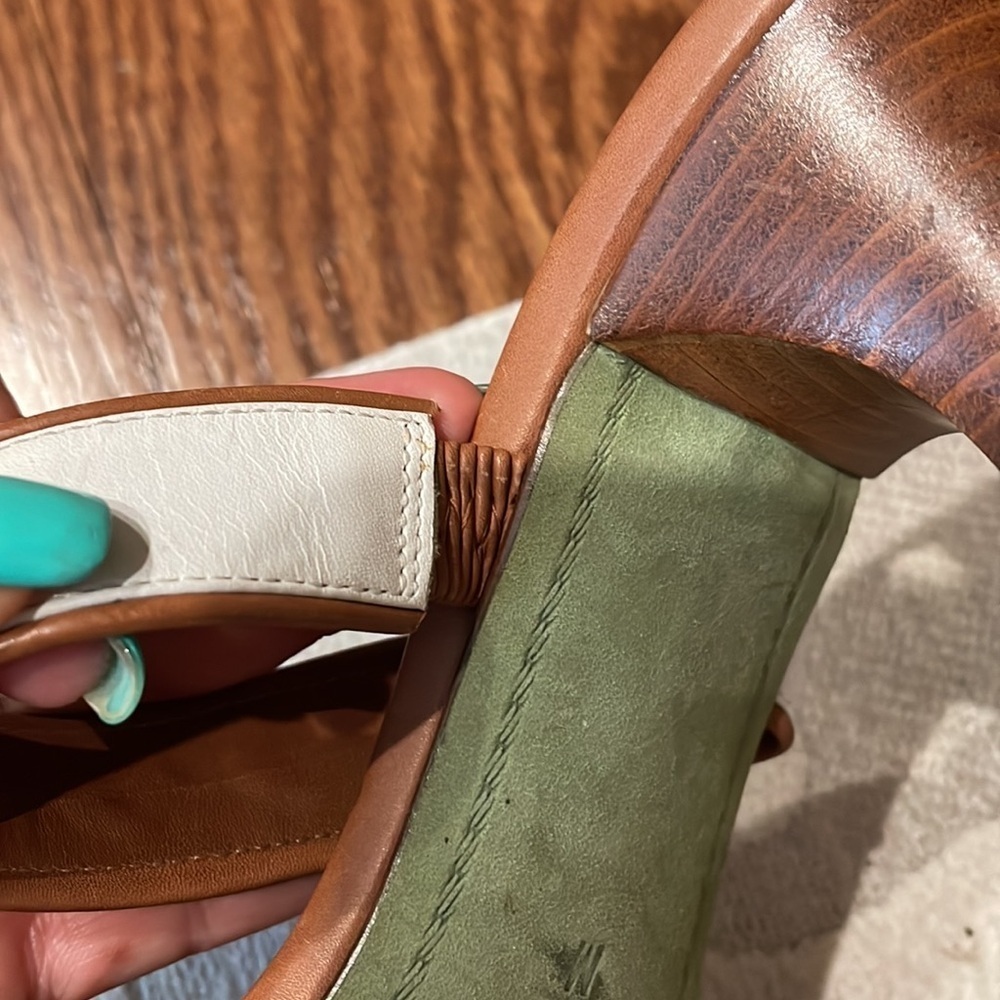 Donald J Pliner COUTURE “Nikki” leather studded slip on heel strap sandals 8 - Picture 5 of 14